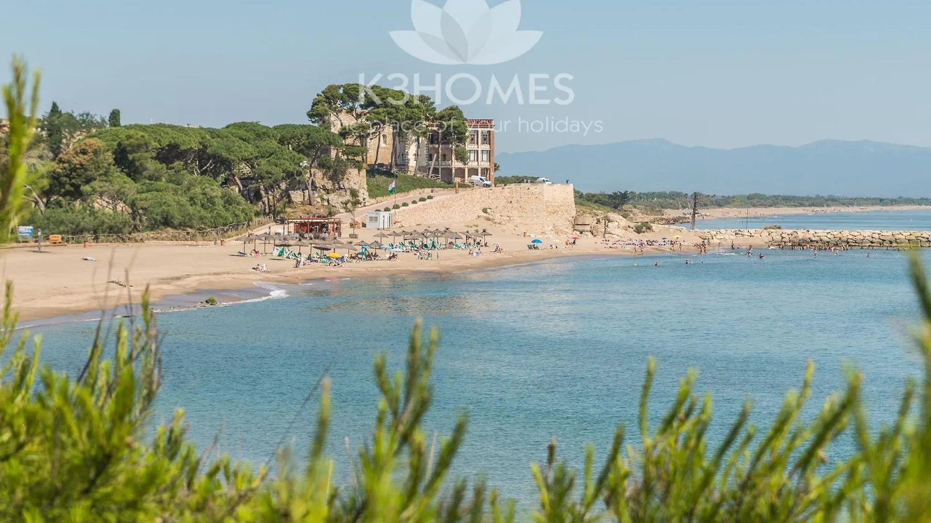 Apartment Sofia L' Escala İspanya